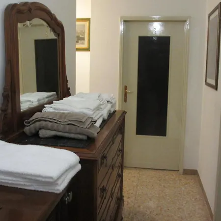 Nocleg ze śniadaniem Mariarosa - Modena